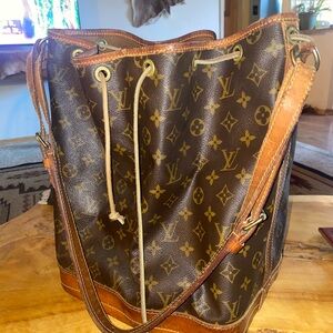 Louis Vuitton Drawstring Shoulder Bag